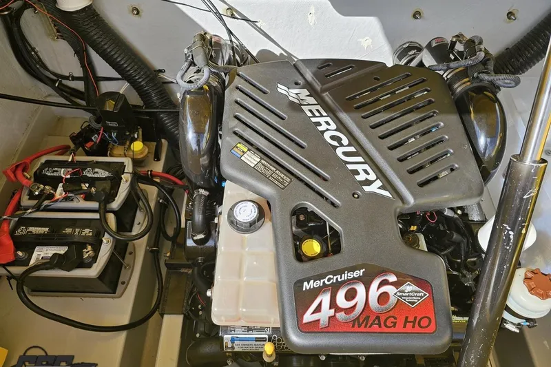 Slide: The Image of 2007 Baja 26 Outlaw engine compartment with Mercury MerCruiser 496 MAG HO engine. - 98