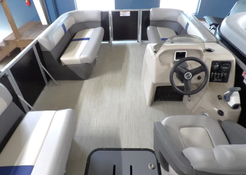 Slide: The Image of Princecraft Brio 17 2026 - 16