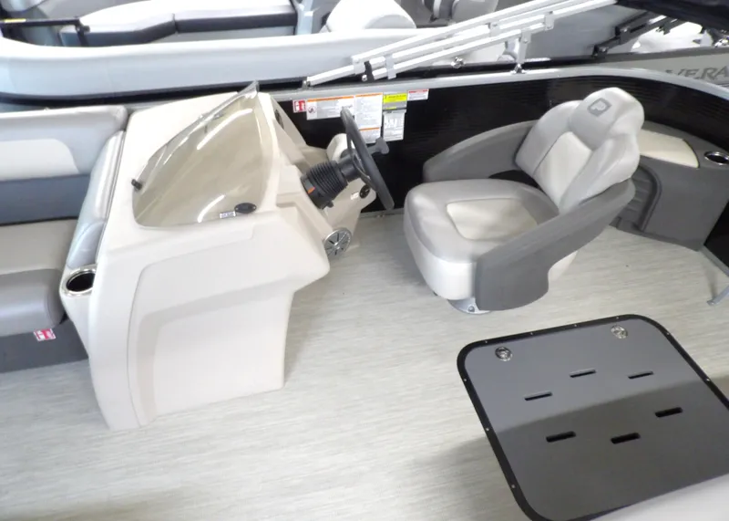 Slide: The Image of Princecraft Brio 17 2026 - 5