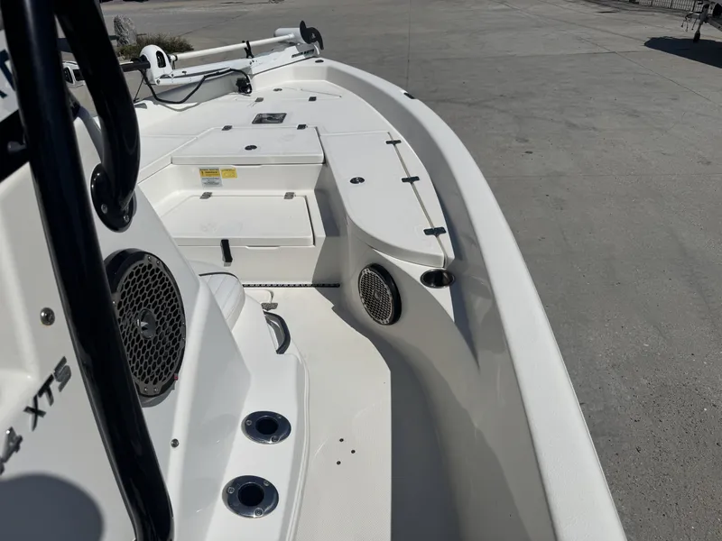 Slide: The Image of NauticStar 214 XTS 2014 - 11