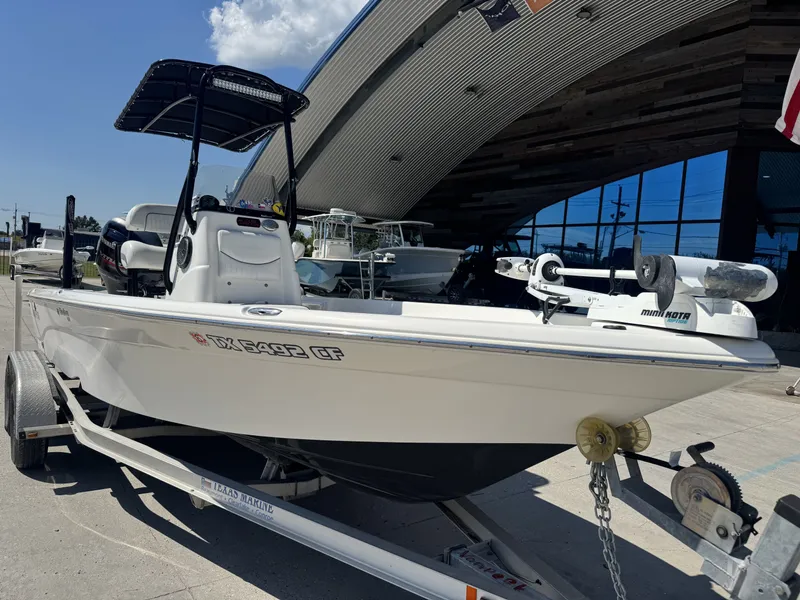 Slide: The Image of NauticStar 214 XTS 2014 - 4