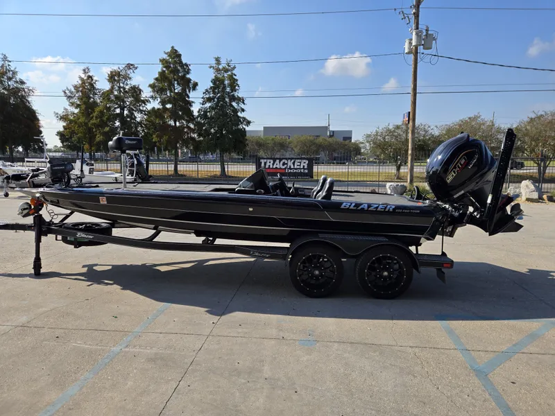 Slide: The Image of Blazer 650 Pro Tour 2024 - 9