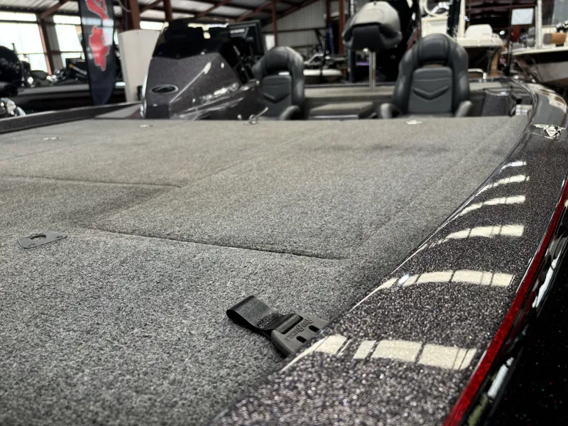 Slide: The Image of Falcon Boats F20 PREDATOR 2023 - 12