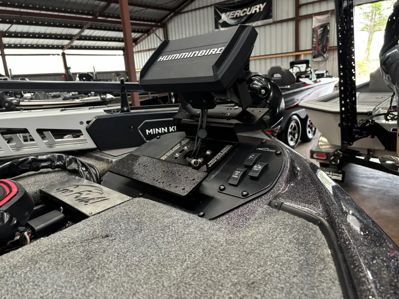 Slide: The Image of Falcon Boats F20 PREDATOR 2023 - 5