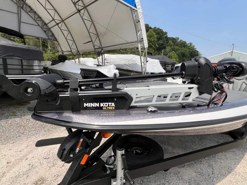 Slide: The Image of Skeeter ZXR 20 SE 2025 - 29