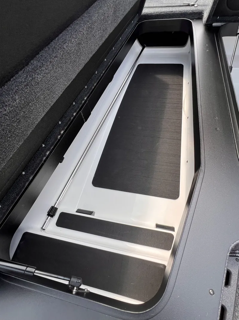 Slide: The Image of Skeeter ZXR 20 SE 2025 - 34