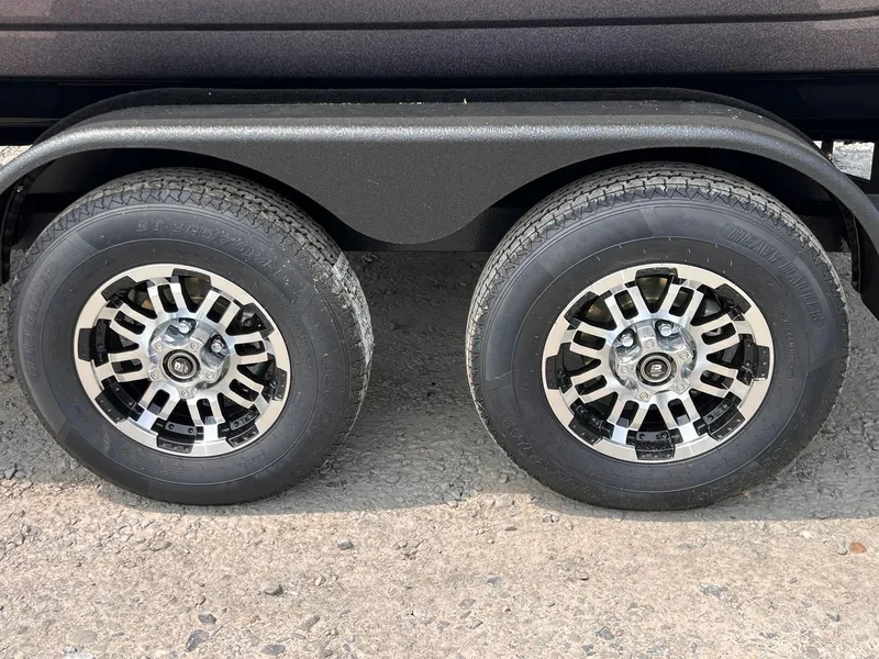 Slide: The Image of Skeeter ZXR 20 SE 2025 - 4