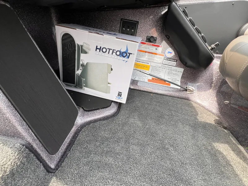 Slide: The Image of Skeeter ZXR 20 SE 2025 - 43