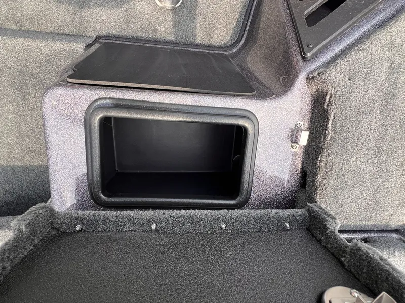 Slide: The Image of Skeeter ZXR 20 SE 2025 - 9