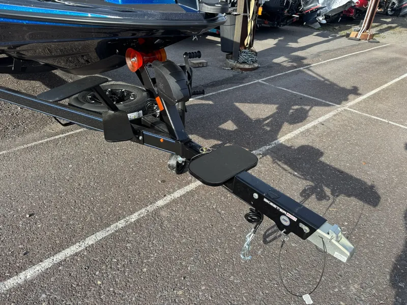 Slide: The Image of Skeeter ZXE21 2026 - 22