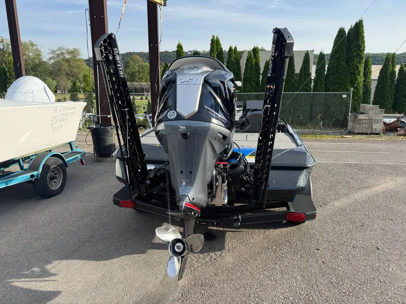 Slide: The Image of Skeeter ZXE21 2026 - 31