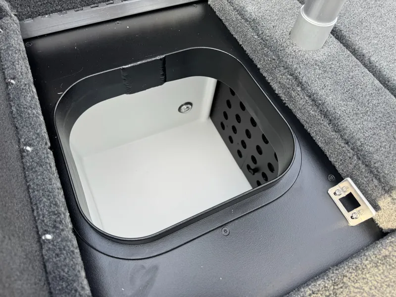 Slide: The Image of Skeeter ZXE21 2026 - 41