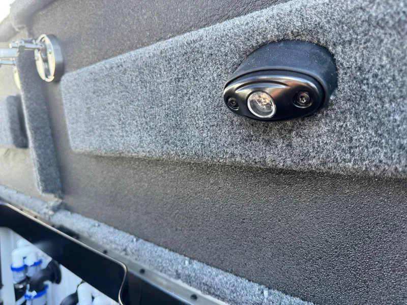 Slide: The Image of Skeeter FXR20 Apex 2026 - 28