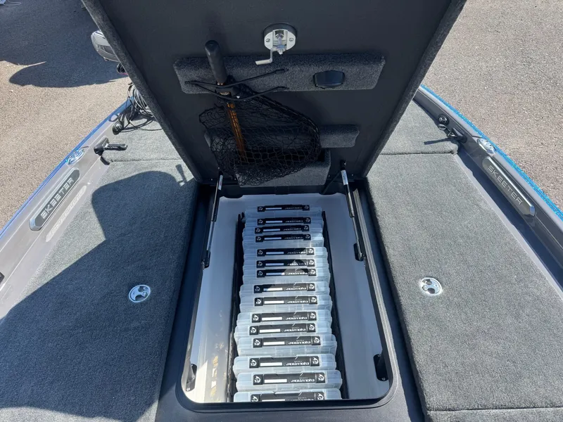 Slide: The Image of Skeeter FXR20 Apex 2026 - 37