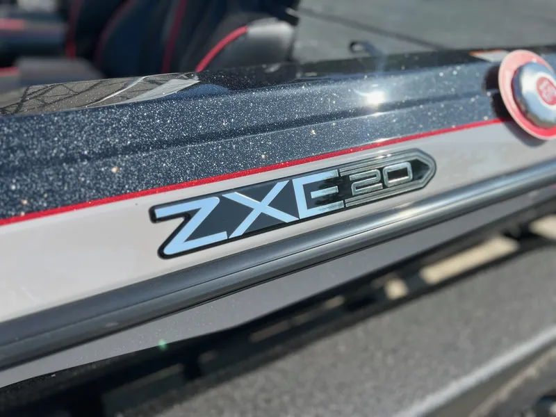 The Image of Skeeter ZXE20 2026 - 1