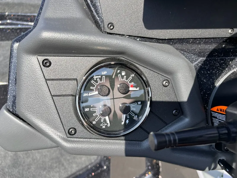 Slide: The Image of Skeeter ZXE20 2026 - 21