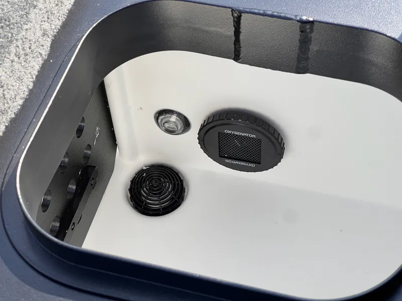 Slide: The Image of Skeeter ZXE20 2026 - 28