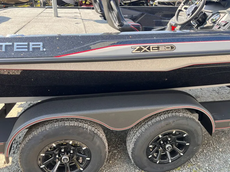 Slide: The Image of Skeeter ZXE20 2026 - 41