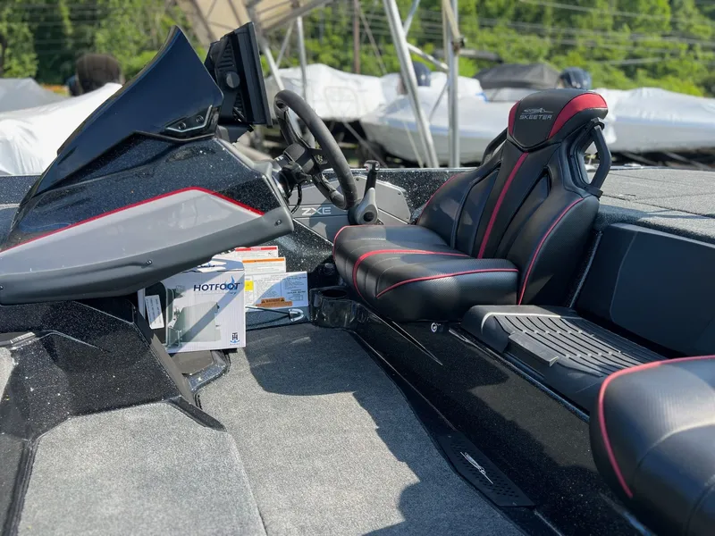 Slide: The Image of Skeeter ZXE20 2026 - 7