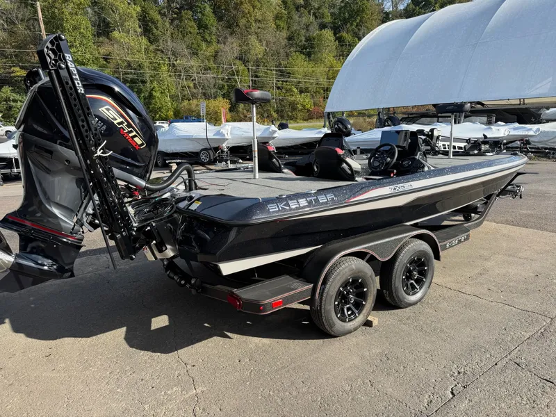 Slide: The Image of Skeeter ZXE20 2026 - 27