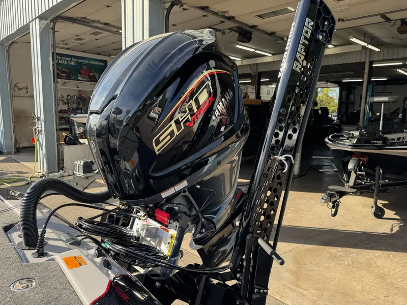 Slide: The Image of Skeeter ZXE20 2026 - 28