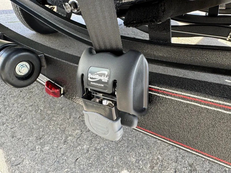 Slide: The Image of Skeeter ZXE20 2026 - 32