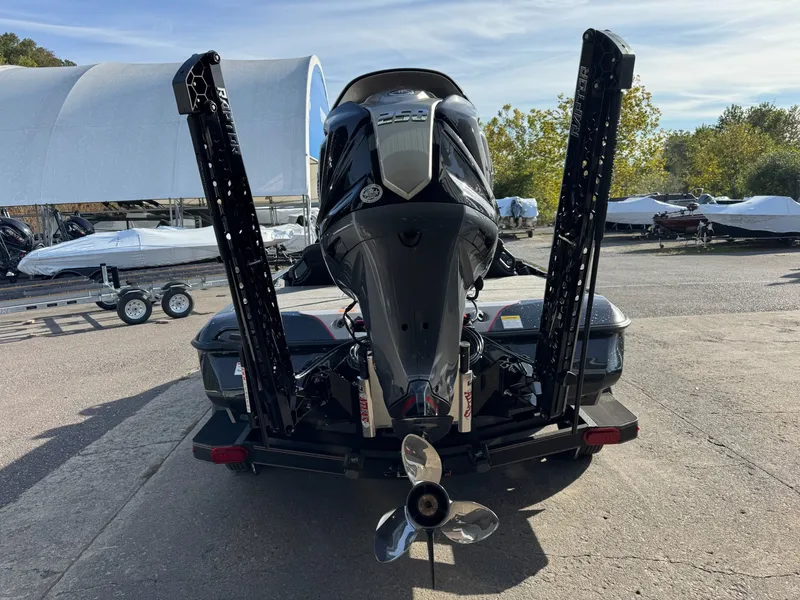 Slide: The Image of Skeeter ZXE20 2026 - 4