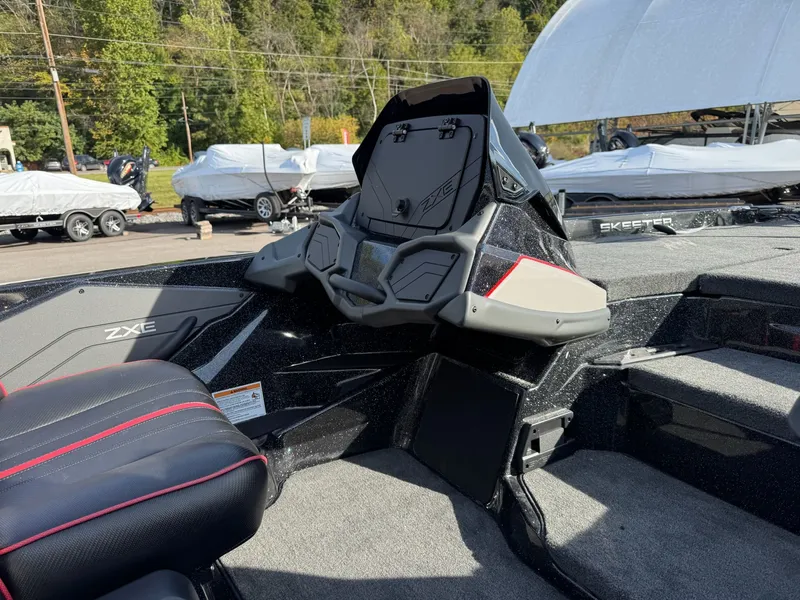 Slide: The Image of Skeeter ZXE20 2026 - 6