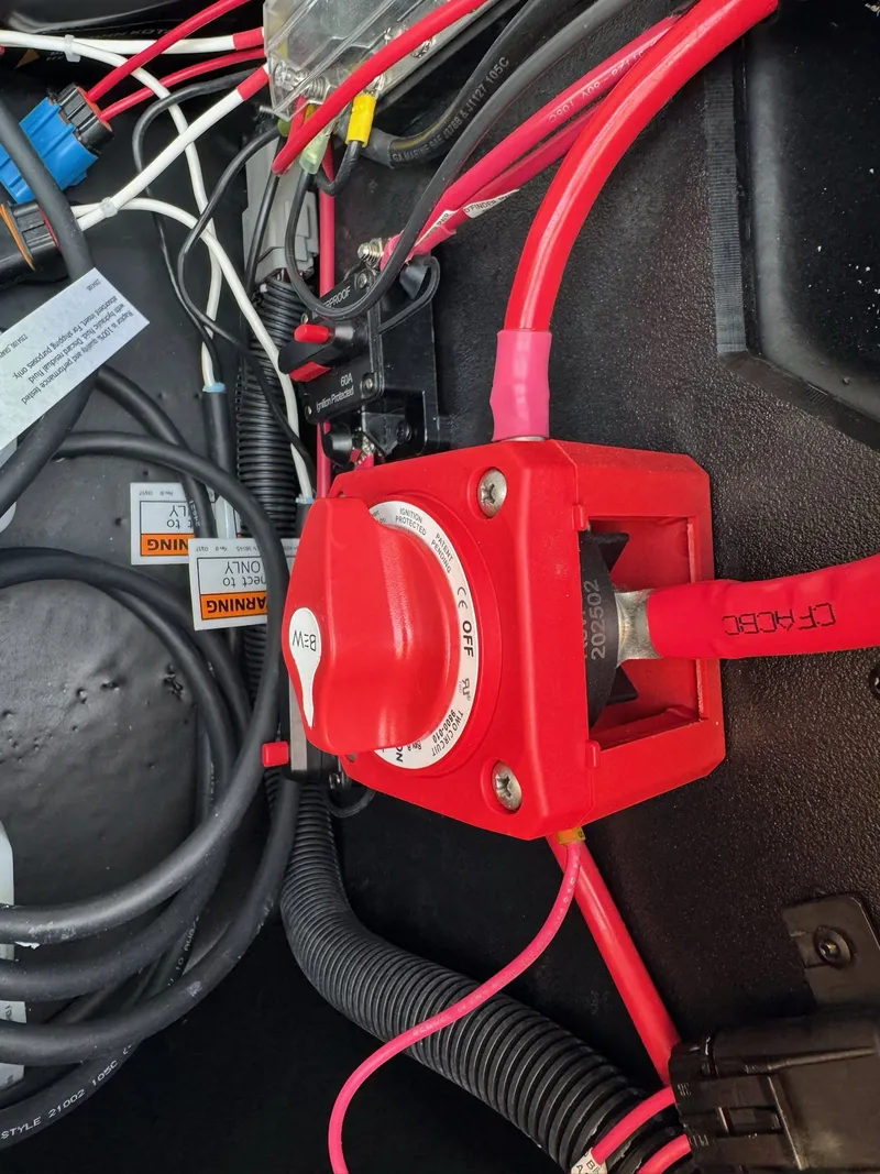 Slide: The Image of Skeeter ZXE20 2026 - 8