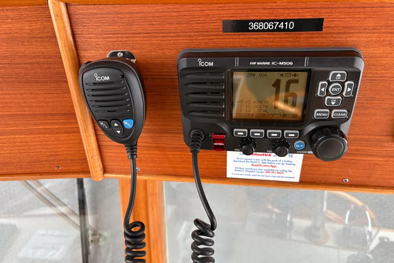 Slide: The Image of VHF marine radio on 1995 Grand Banks 42 Motoryacht dashboard. - 24
