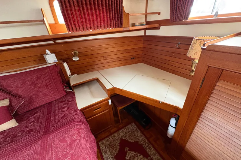 Slide: The Image of Work desk in aft cabin - 39