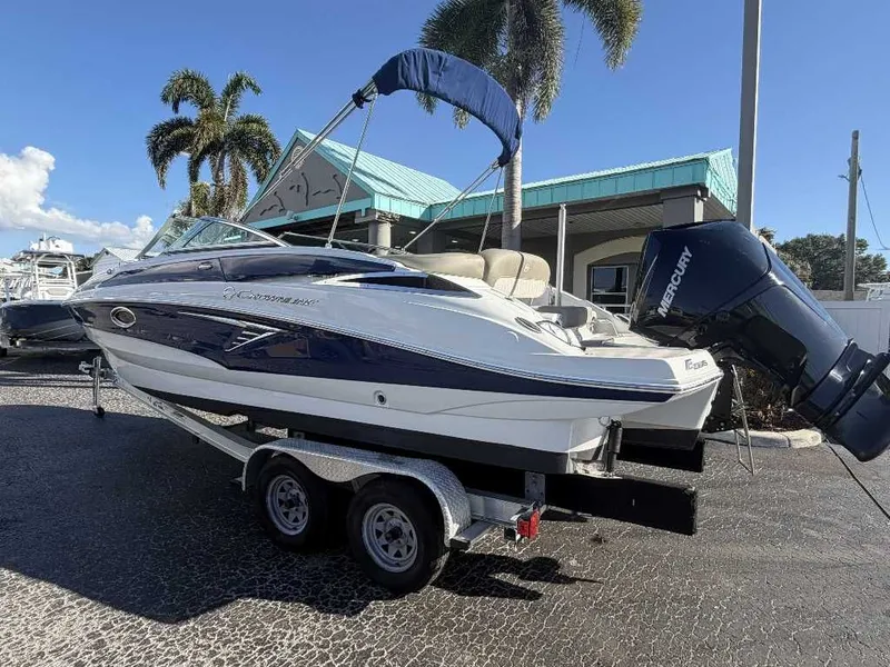 Slide: The Image of Crownline Boats Eclipse E235 XS 2022 - 15