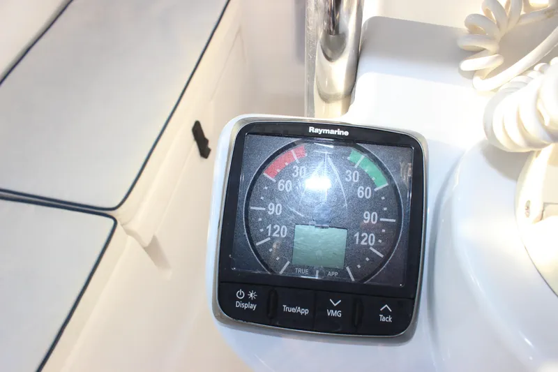 Slide: The Image of Raymarine display on 2014 Hunter 33 sailboat, showing wind speed and direction. - 26