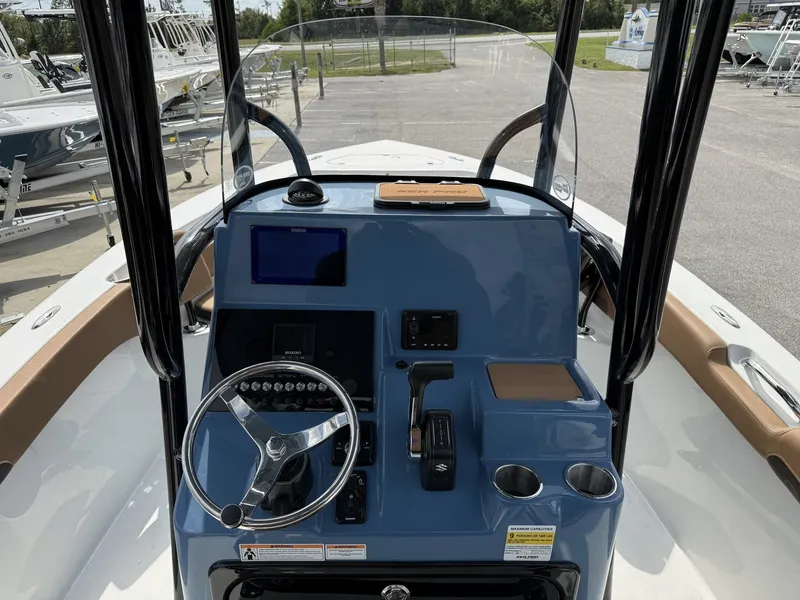 Slide: The Image of Sea Pro 222 Center Console 2026 - 14