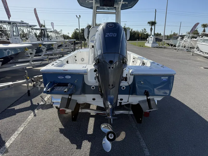 Slide: The Image of Tidewater 2110 Bay Max 2026 - 4