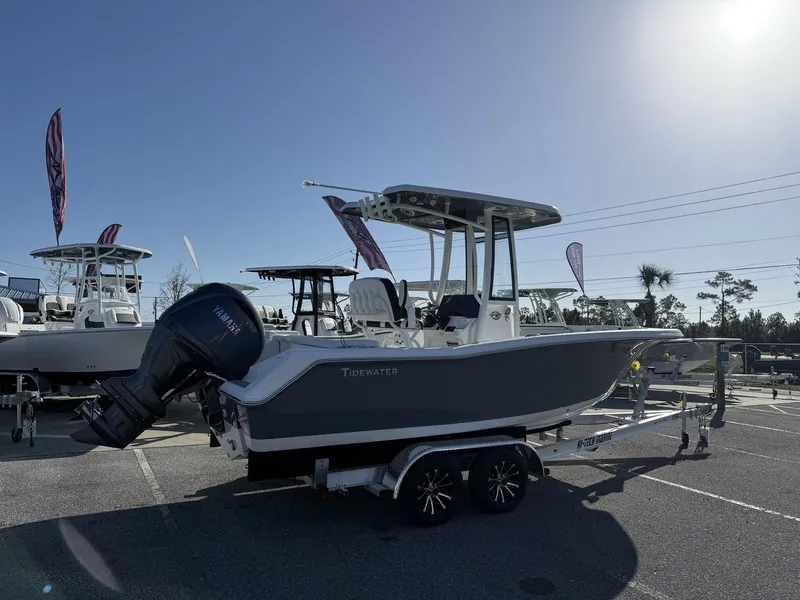 Slide: The Image of Tidewater 220 LXF 2026 - 3