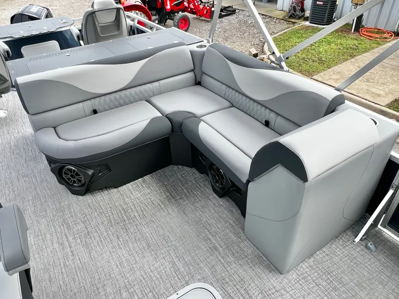 Slide: The Image of Avalon Venture 85 25' Rear Fish Triple-Toon - IN STOCK 2026 - 14