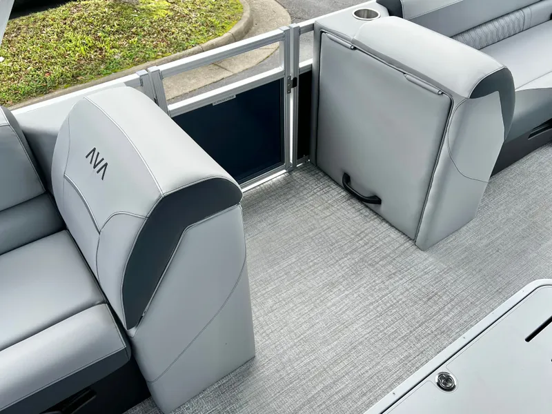 Slide: The Image of Avalon Venture 85 25' Rear Fish Triple-Toon - IN STOCK 2026 - 31