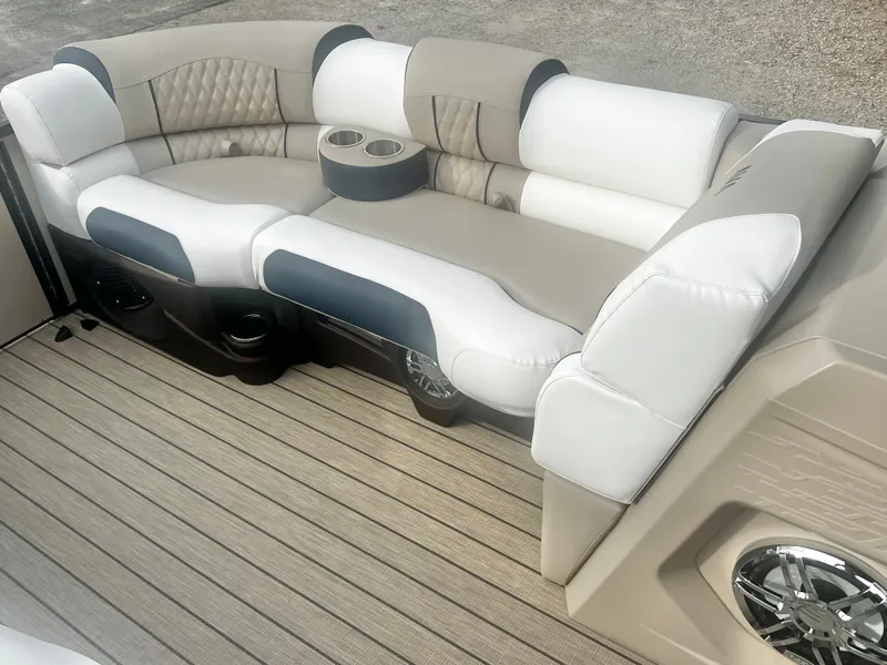 Slide: The Image of Avalon Catalina 23' Quad Lounge Triple-Toon - IN STOCK 2026 - 25