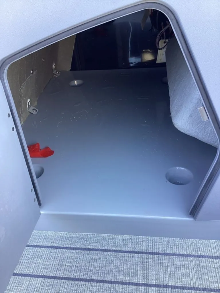Slide: The Image of Interior of SunCatcher Fusion 324SS boat, model year 2026. - 27