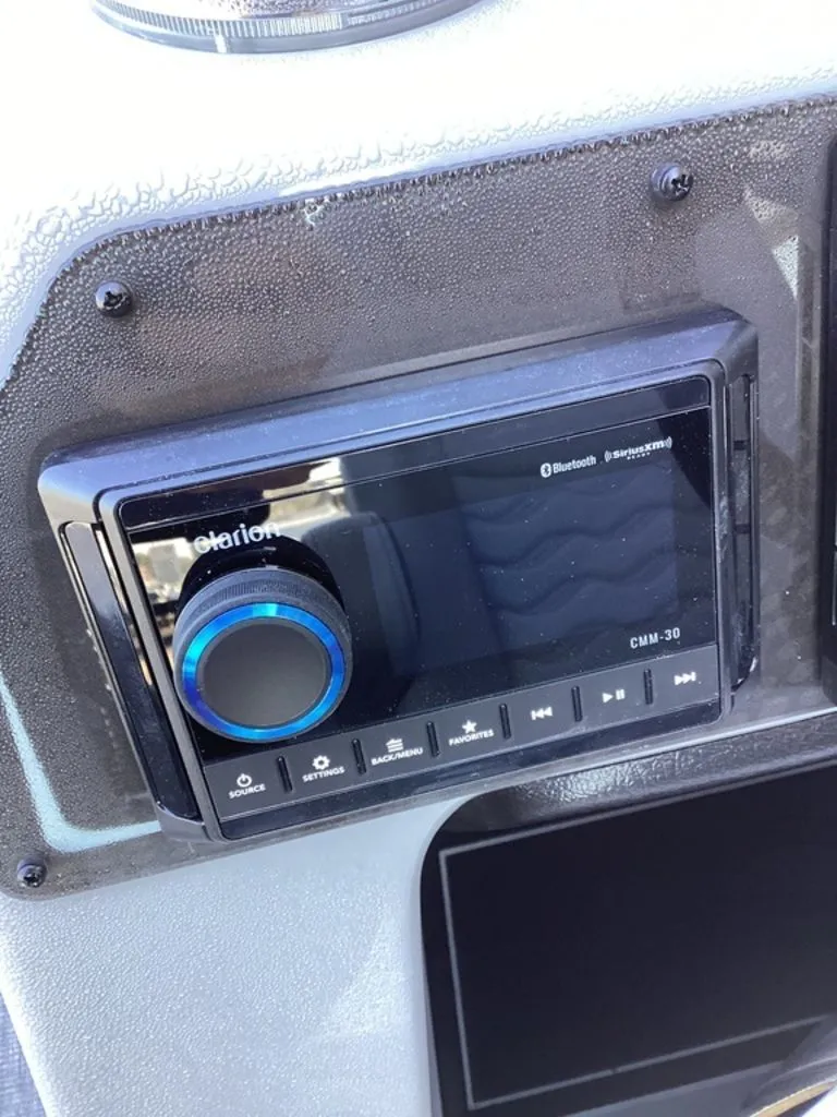 Slide: The Image of Clarion CMM-30 control panel in SunCatcher Fusion 324SS, 2026 model. - 30