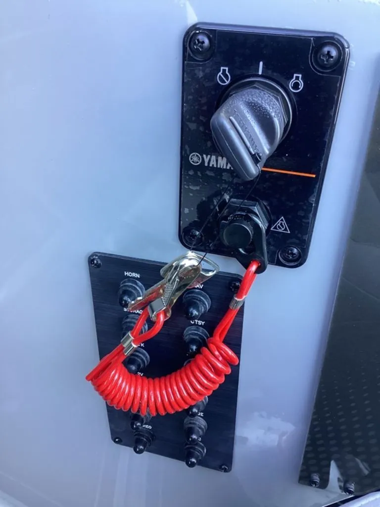 Slide: The Image of Yamaha controls and switches on SunCatcher Fusion 324SS, year 2026. - 36