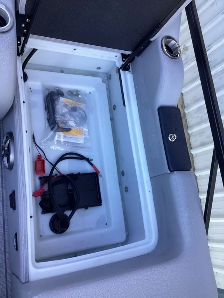 Slide: The Image of Interior of 2026 SunCatcher Fusion 324SS with storage compartment. - 44