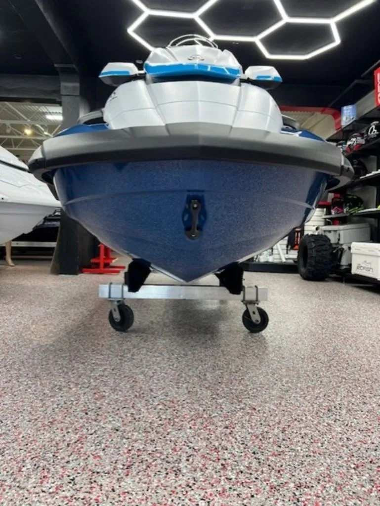 Slide: The Image of Yamaha FX® HO with Audio 2026 - 10