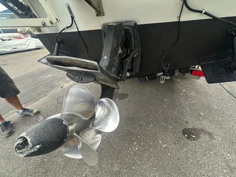 Slide: The Image of Sea Sport 2400 1993 - 17