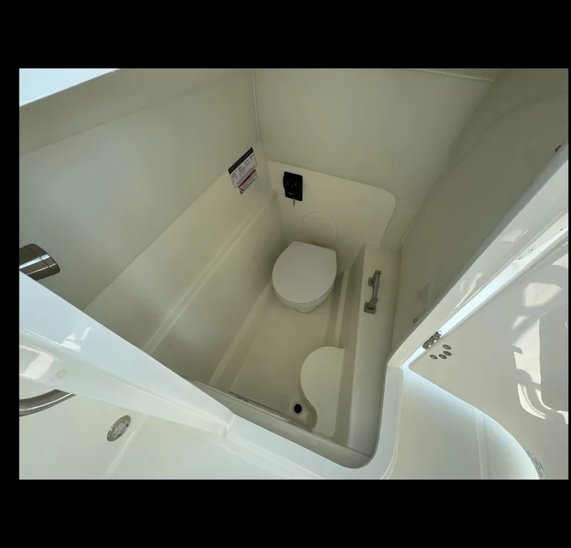 Slide: The Image of World Cat 230 SD 2026 - 18