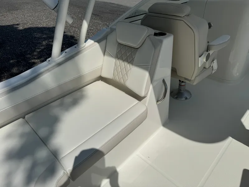 Slide: The Image of World Cat 230 SD 2026 - 8