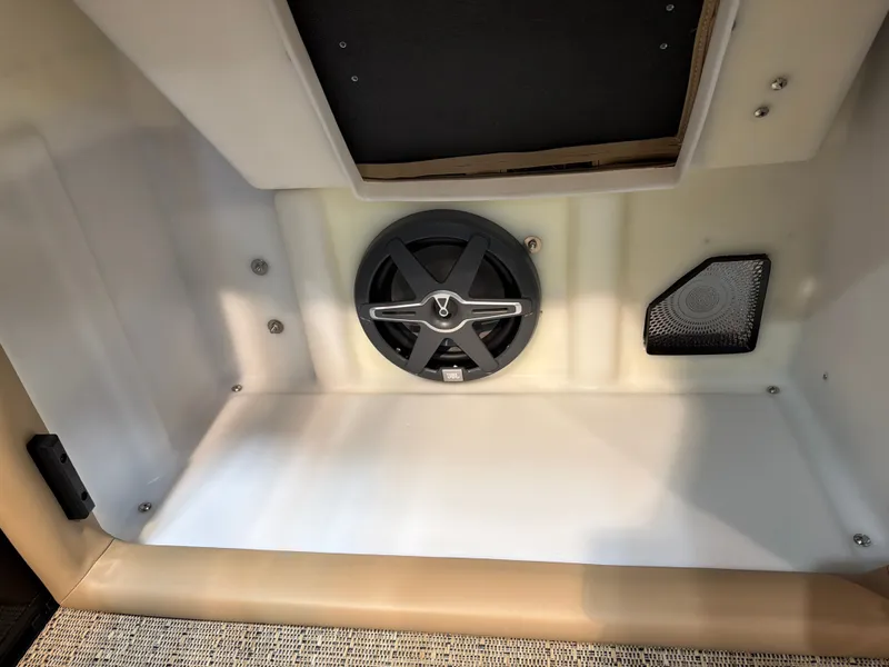 Slide: The Image of Barletta Lusso 23UCA 2026 - 11