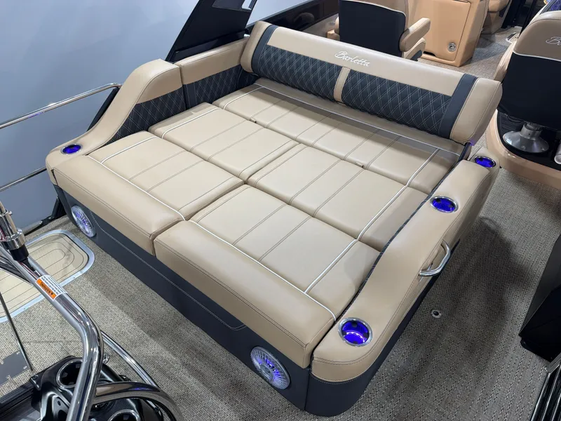 Slide: The Image of Barletta Lusso 23UCA 2026 - 7