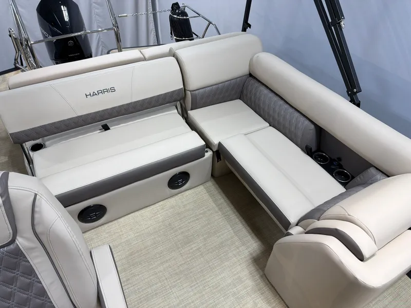 Slide: The Image of Harris Cruiser 250 2026 - 11